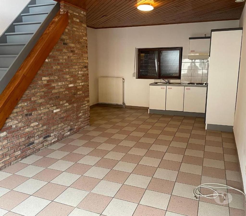 Location appartement Manage - Photos Vivastreet A LOUER APPARTEMENT EN DUPLEX MANAGE