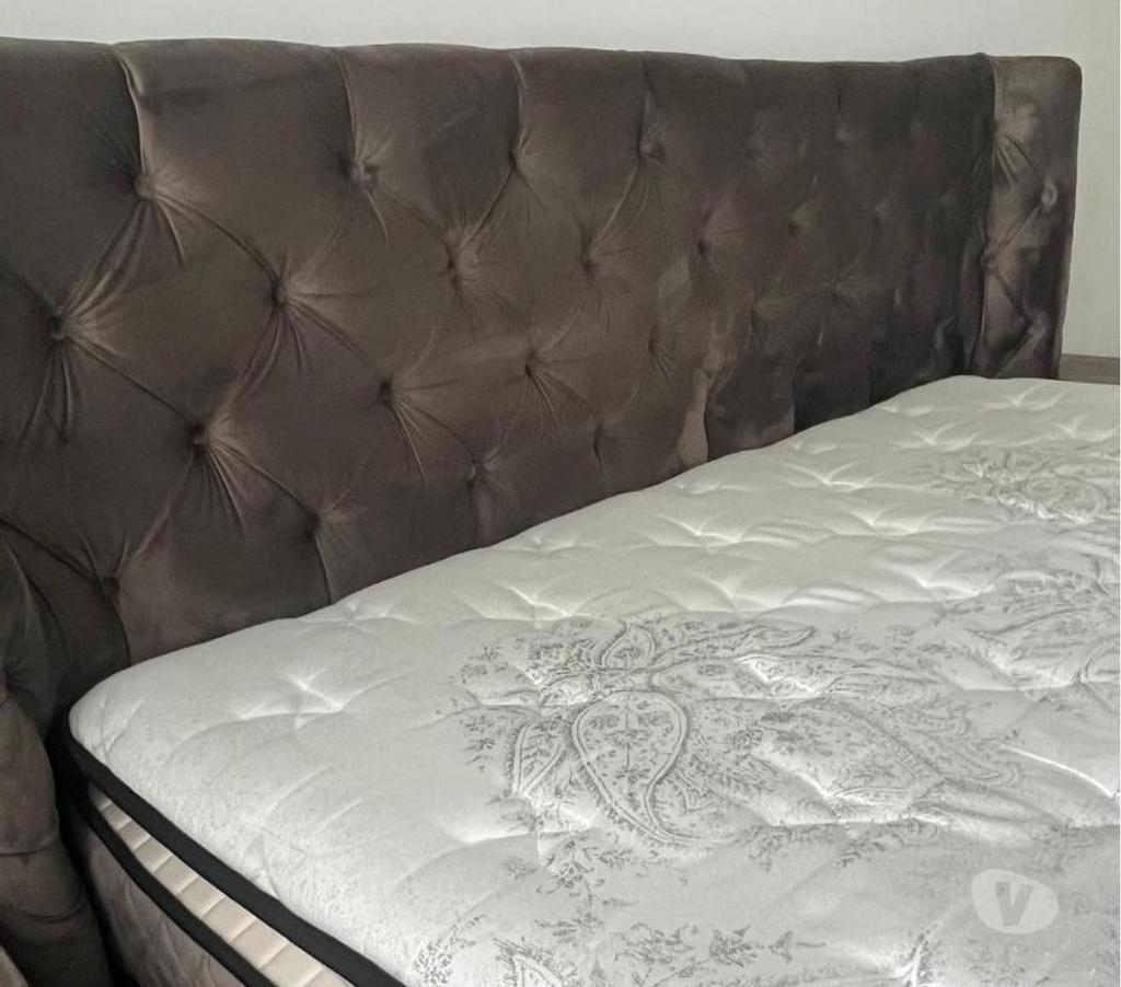 Meubles & Décoration Ganshoren - Photos Vivastreet Chambre à coucher - Lit-Coffre + 2 chevets + matelas