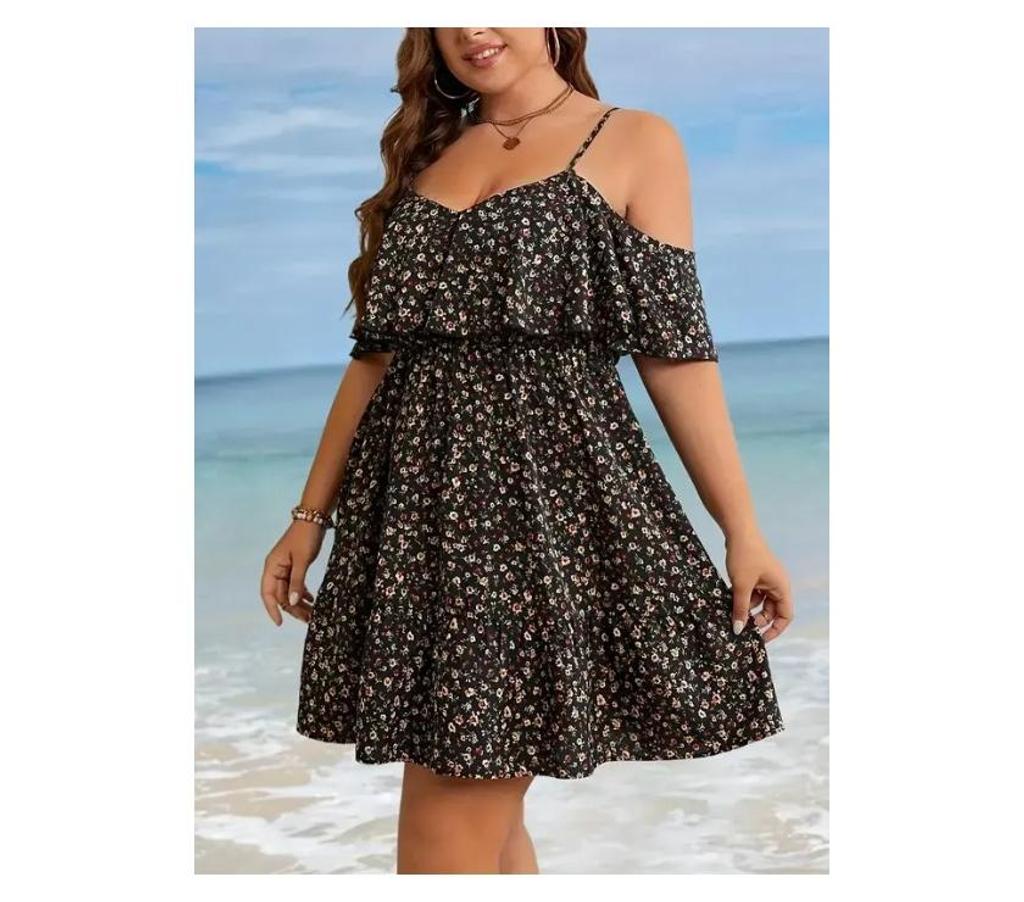 Vêtements occasion Auderghem - Photos Vivastreet Robe de plage élégante