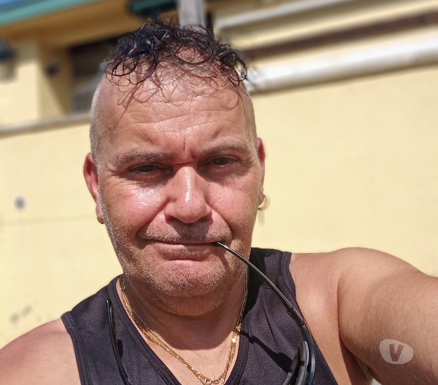Hommes > Femmes Rochefort - Photos Vivastreet Toi et moi..enfin nous!!
