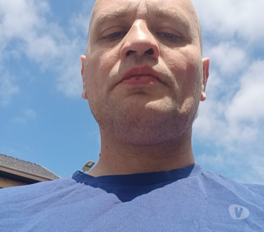 Hommes > Femmes La Louvière - Photos Vivastreet David sportif recherche une relation sérieuse amitié
