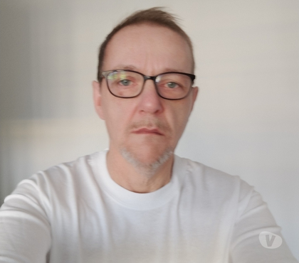 Gay - Photos Vivastreet Passif reçois actif fait moi jouir gémir crié