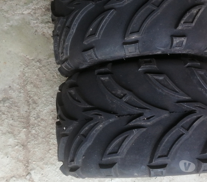Quad occasion - Photos Vivastreet A vendre deux pneus de quad presque neuf