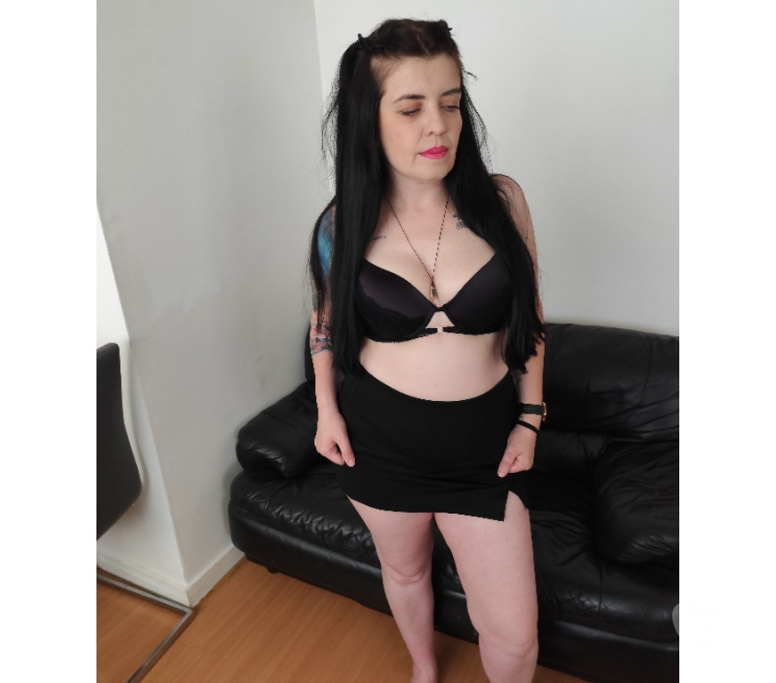Escort Kortessem Vliermaal - Photos Vivastreet Eda je suis nouveau dans ta ville