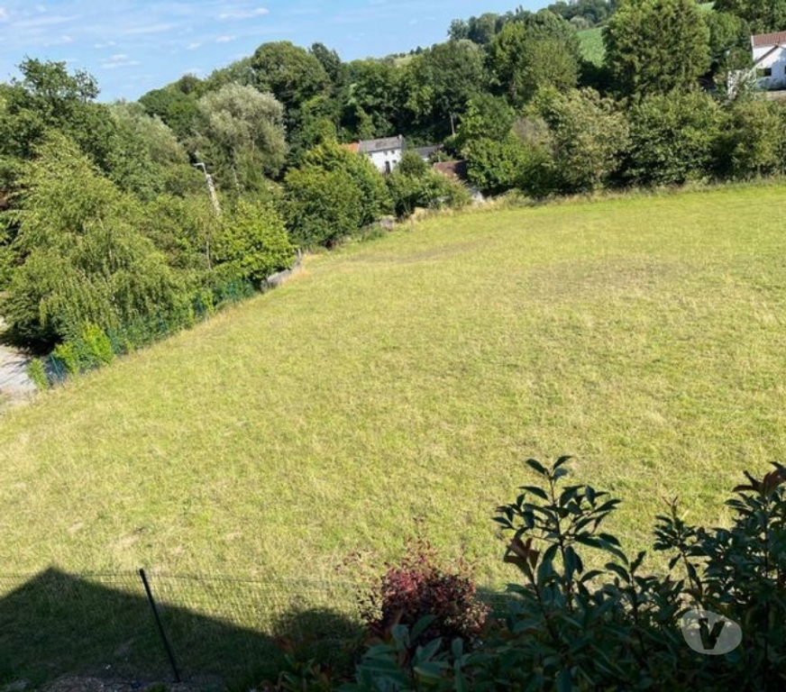 Terrains à vendre Dommartin - Photos Vivastreet Terrain calme à St-Georges, 1379 m², vue magnifique