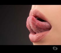 J aime lecher le sperme et sucer en gorge profond