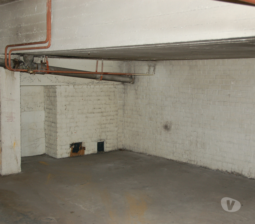 Location parking & garage Liège Bressoux - Photos Vivastreet Location Garage avec box fermé