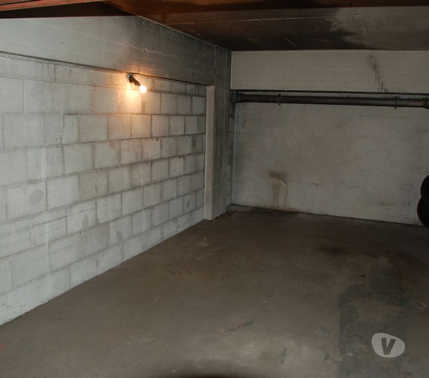 Location parking & garage Liège Bressoux - Photos Vivastreet Location Garage avec box fermé