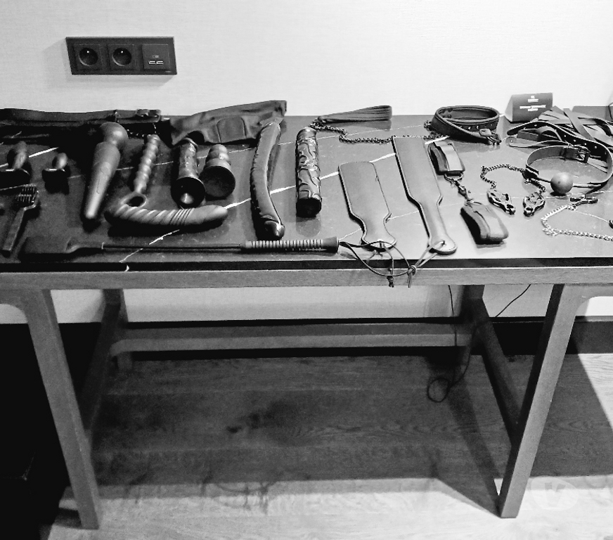 exhib Schaerbeek - Photos Vivastreet Dom recherche sa soumise.