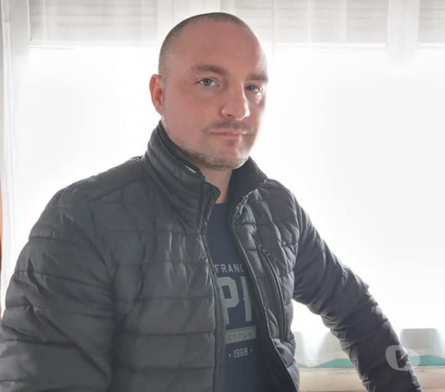 exhib Liège Liège-Centrum - Photos Vivastreet Charmant sportif recherche un couple ou une femme seule