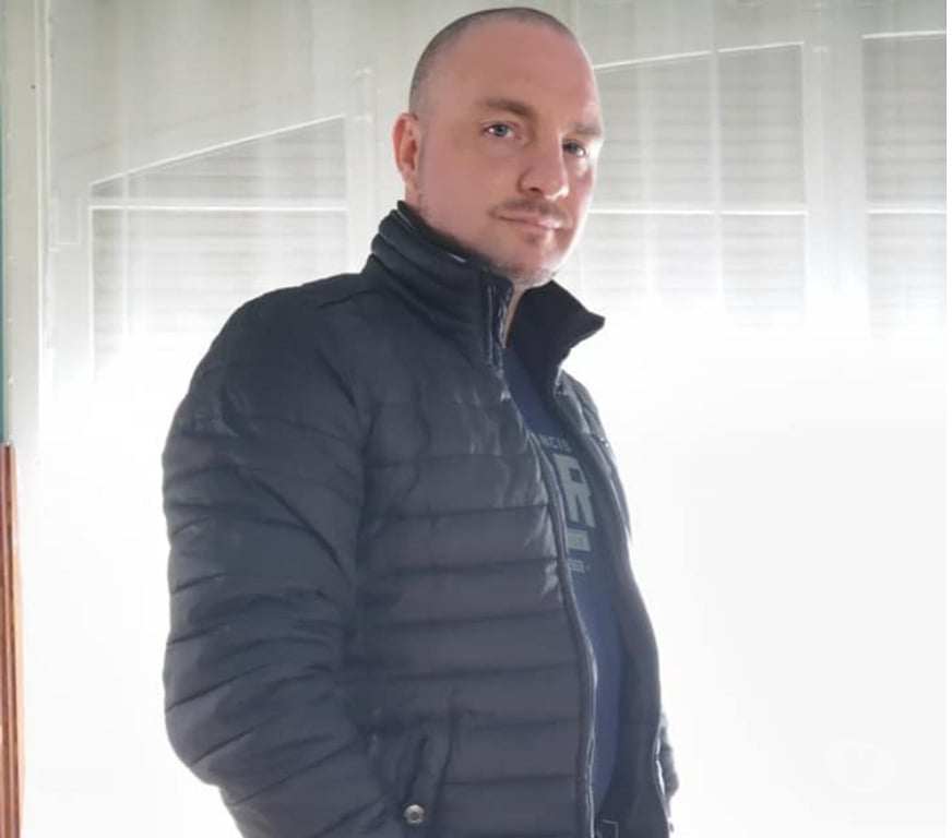 exhib Liège Liège-Centrum - Photos Vivastreet Charmant sportif recherche un couple ou une femme seule