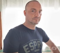Charmant sportif recherche un couple ou une femme seule