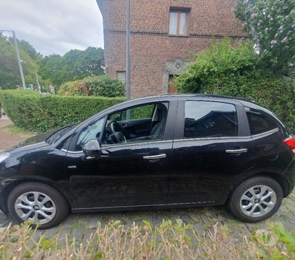 Vente voiture - Photos Vivastreet citroen c3 2016 1.2 ESSANCE EURO6B 16100KM CARNET