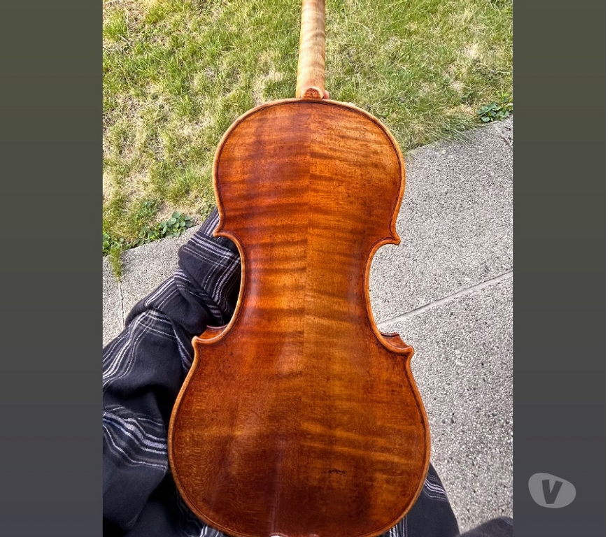 Instruments de musique Molenbeek-Saint-Jean - Photos Vivastreet Violon 4 4 modèle stradivari