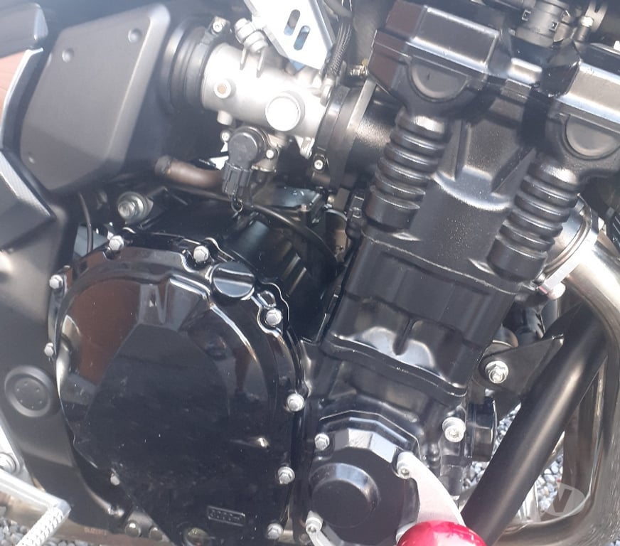 Motos Florennes Florennes-Centrum - Photos Vivastreet Moto Suzuki GSF 650 BANDIT N