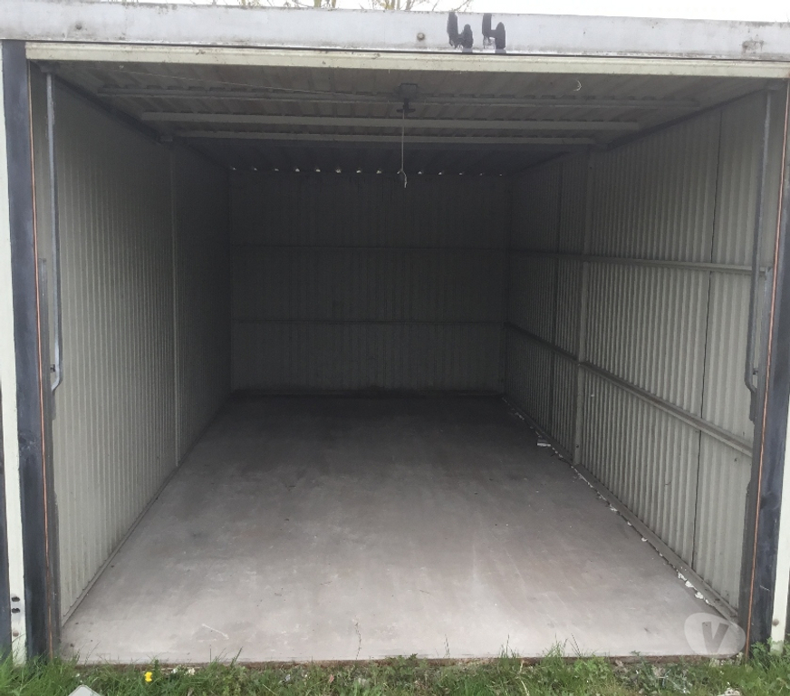 Vente parking Gilly Gilly-Centrum - Photos Vivastreet Garages ( box ) à vendre , rentabilité nette + - 5,50 %