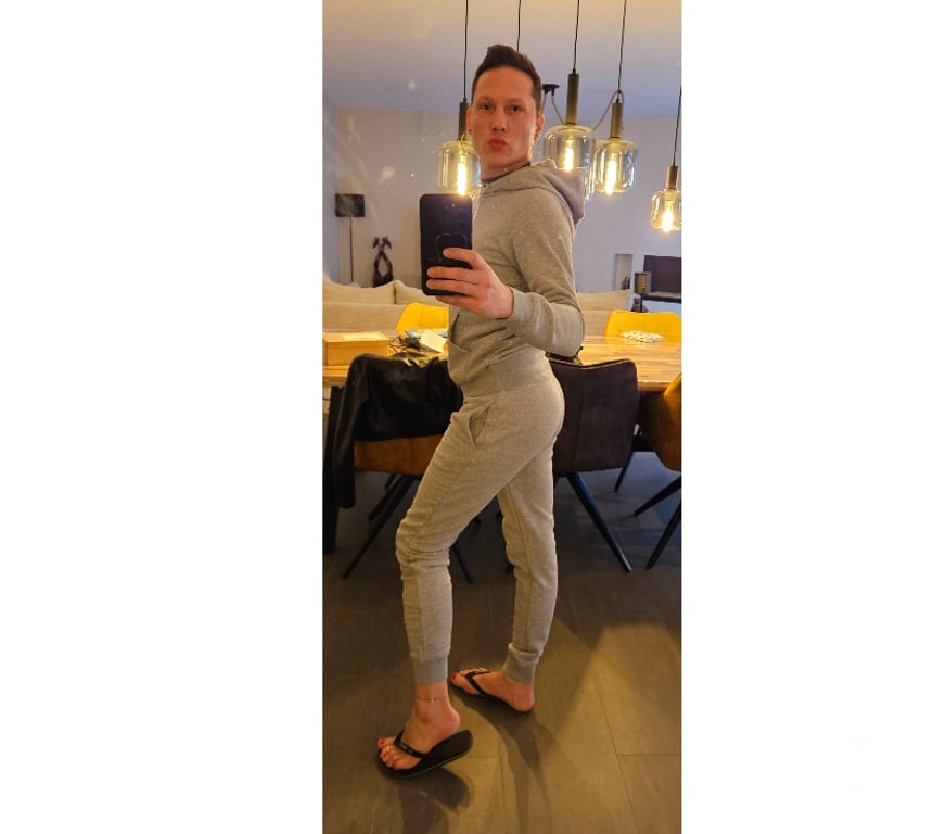 Gay Ans Loncin - Photos Vivastreet Chienne en chaleur