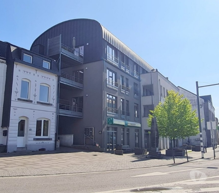 Appartement a vendre Bertrix - Photos Vivastreet Bertrix centre: bel appartement, 2ch, balcon, ascenseur.
