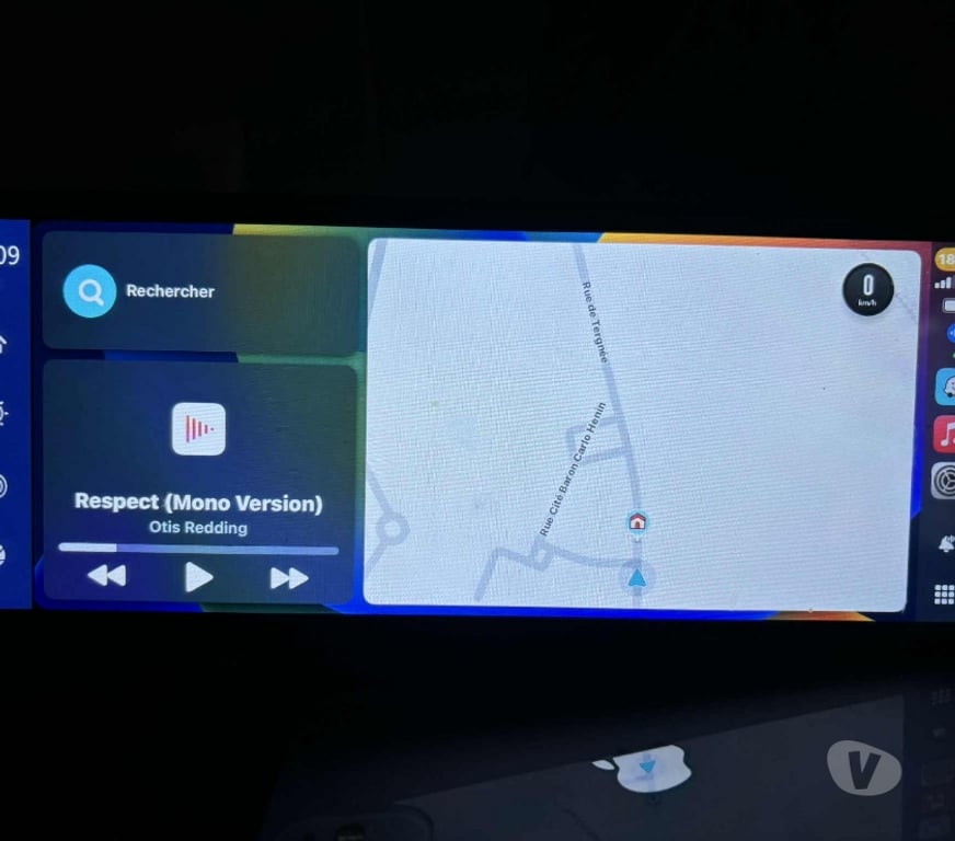 Pièces et services auto Farciennes - Photos Vivastreet A vendre CarPlay