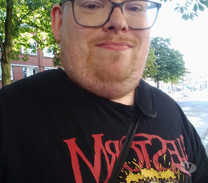 Gay Mons Cuesmes - Photos Vivastreet JH 37 ans recherche H pour sexe sur Mons ou Bruxelles