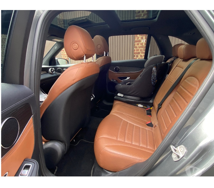 Voiture à vendre Bierwart - Photos Vivastreet Dame vend GLC220 Diesel euro 6 2017 dispo de suite 👍