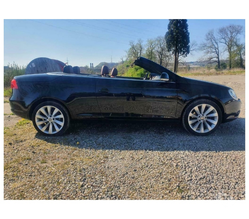Voiture à vendre Pont-de-Loup - Photos Vivastreet Vw Eos 2.0tdi 140cv cuir rouge, airco digital, jantes alu17
