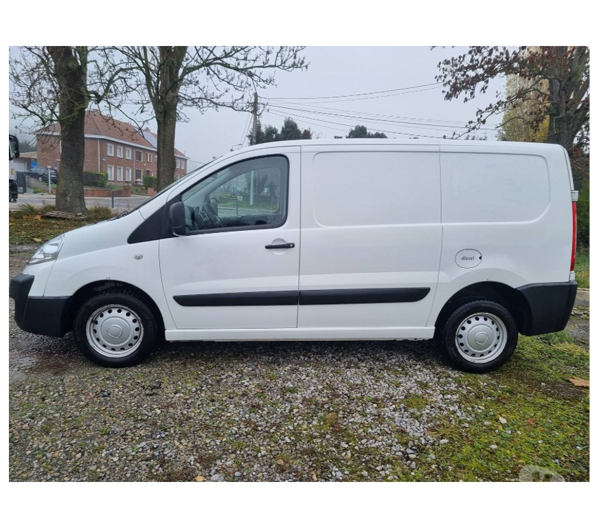 Véhicules commerciaux & utilitaires d'occasion Pont-de-Loup - Photos Vivastreet Fiat Scudo L1H1 12 2015 82000km 1.6hdi 90cv 66kw euro5