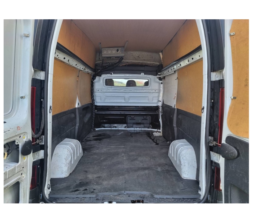 Véhicules commerciaux & utilitaires d'occasion Pont-de-Loup - Photos Vivastreet Renault Trafic L2H2 11 2017 EURO6 1.6DCI 125CV AIRCO CRUISE