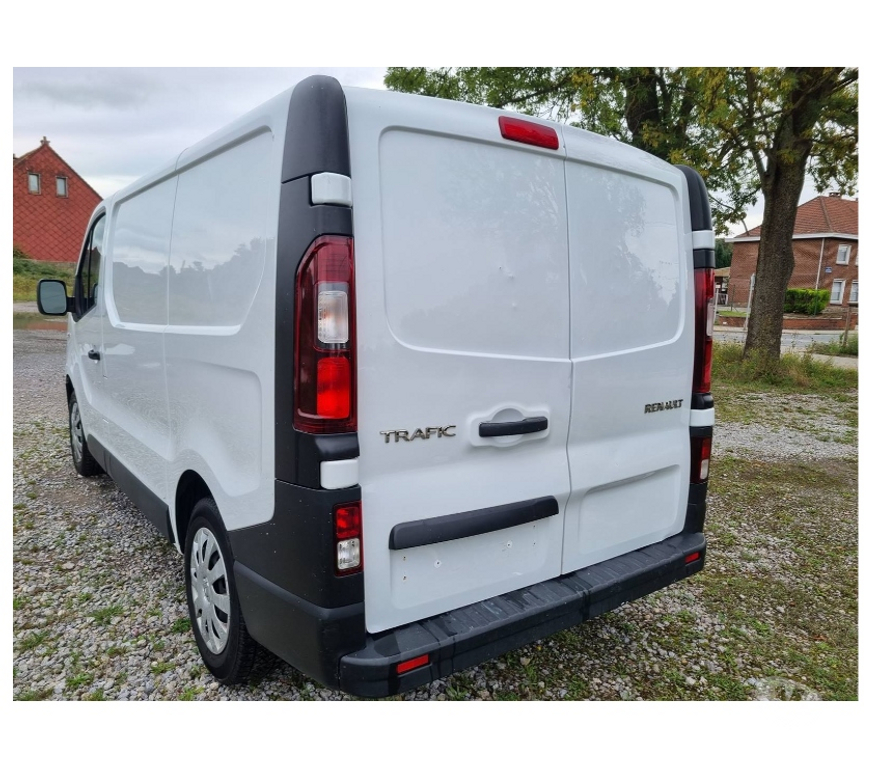 Véhicules commerciaux & utilitaires d'occasion Pont-de-Loup - Photos Vivastreet Renault Trafic 10 2018 L1h1 89000km 1.6dci 95cv 70kw airco