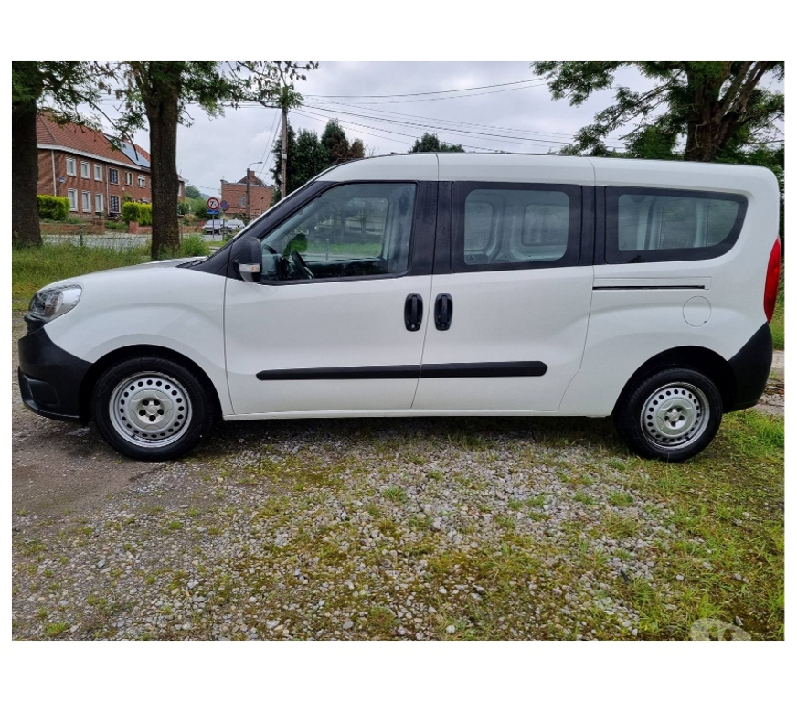 Véhicules commerciaux & utilitaires d'occasion Pont-de-Loup - Photos Vivastreet Fiat Doblo L2 long châssis 8 2017 euro6 1.3jtd 95cv 86724km