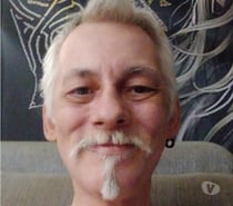 Homme bi passif cherche actif .