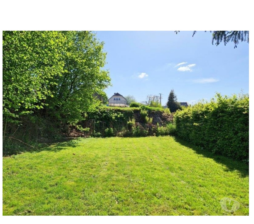Annonce maison Paliseul Paliseul-Centrum - Photos Vivastreet Paliseul : maison à rénover, 4-5ch, beau jardin.