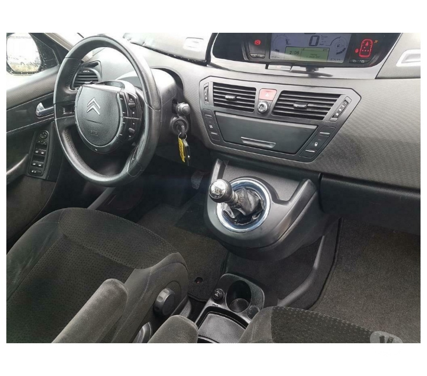 Voiture à vendre Pont-de-Loup - Photos Vivastreet Citroen Grand Picasso 7places 2.0HDI 136CV airco digital