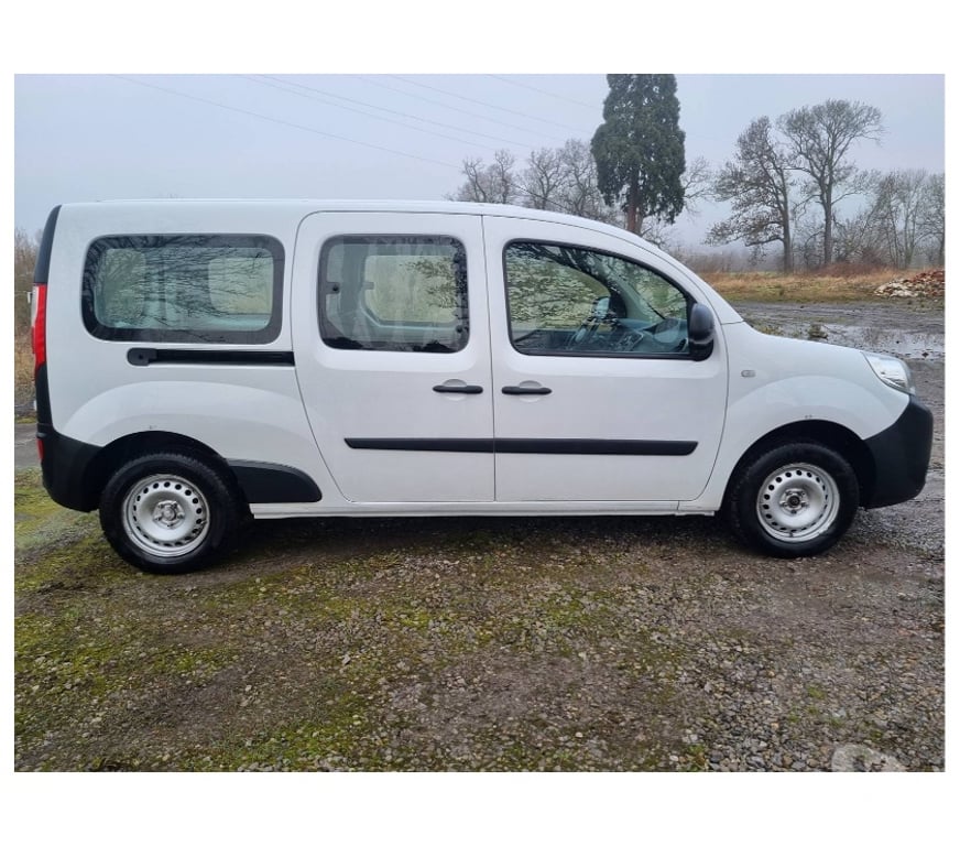 Véhicules commerciaux & utilitaires d'occasion Pont-de-Loup - Photos Vivastreet Renault Kangoo 2018 double cabine UTILITAIRE 1.5dci 90cv EU6