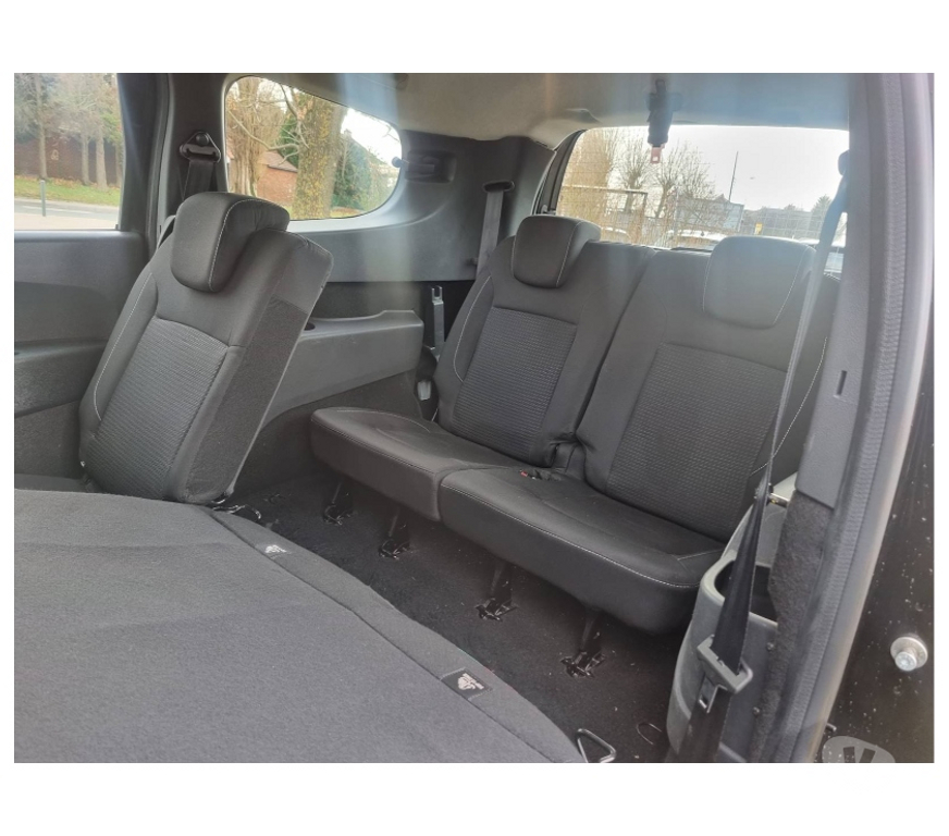 Voiture à vendre Pont-de-Loup - Photos Vivastreet Dacia Lodgy 2021 7places 1.3tce 131cv 96kw Gps Airco Cruise