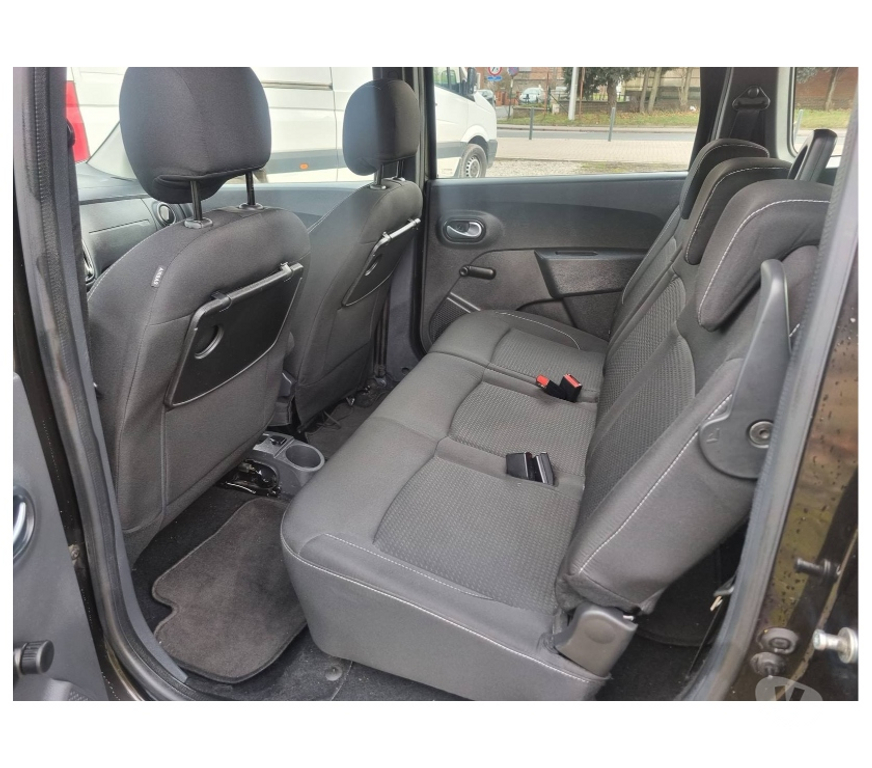Voiture à vendre Pont-de-Loup - Photos Vivastreet Dacia Lodgy 2021 7places 1.3tce 131cv 96kw Gps Airco Cruise