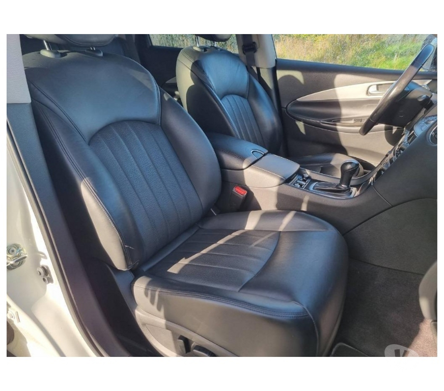 Voiture à vendre Pont-de-Loup - Photos Vivastreet INFINITI QX50 3.0D v6 239cv 83000km Cuir Gps Ac Jantes alu..