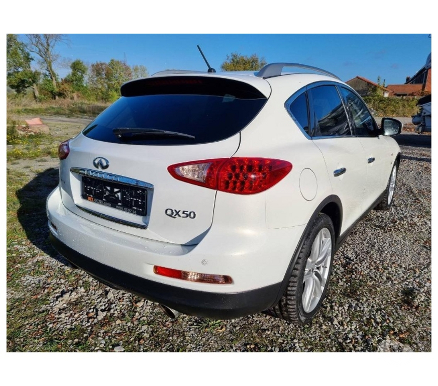 Voiture à vendre Pont-de-Loup - Photos Vivastreet INFINITI QX50 3.0D v6 239cv 83000km Cuir Gps Ac Jantes alu..