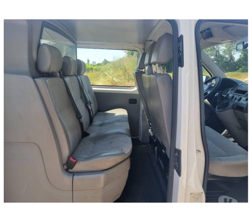 Véhicules commerciaux & utilitaires d'occasion Pont-de-Loup - Photos Vivastreet Vw Transporter T5 2012 double cabine 6places 2.0tdi 90cv...