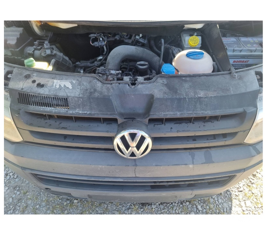 Véhicules commerciaux & utilitaires d'occasion Pont-de-Loup - Photos Vivastreet Vw Transporter T5 2012 double cabine 6places 2.0tdi 90cv...