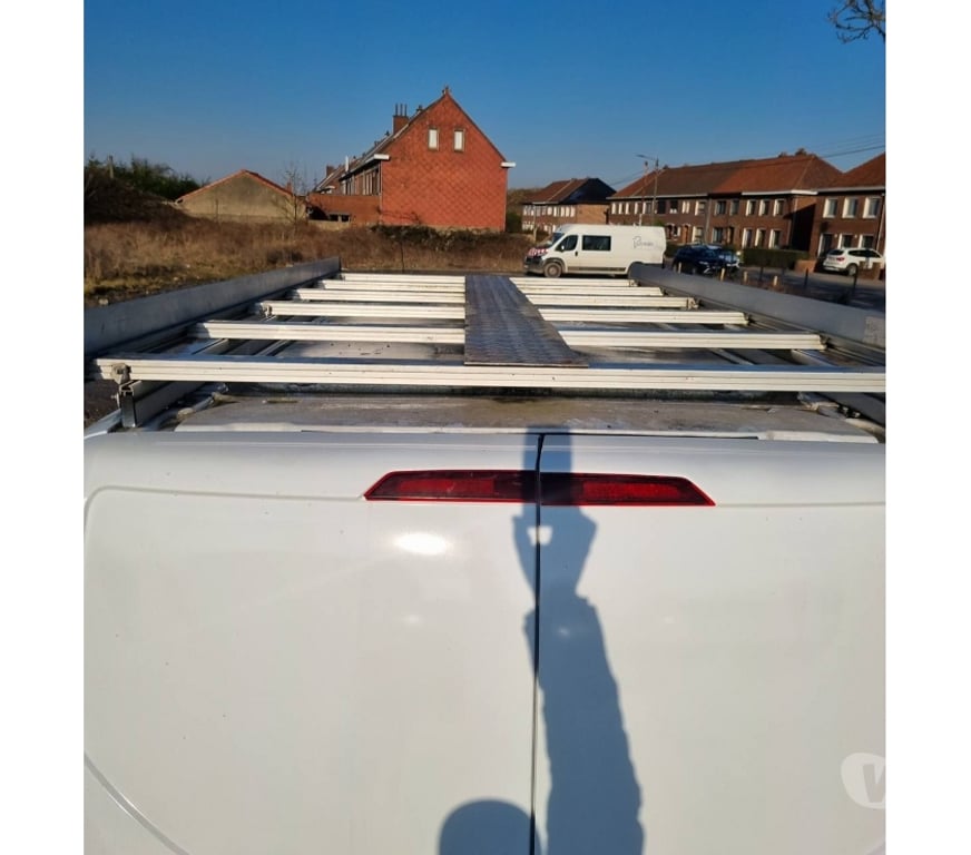 Véhicules commerciaux & utilitaires d'occasion Pont-de-Loup - Photos Vivastreet Ford Transit Custom Maxi 2.2tdci 125cv 92kw Nv Moteur 0km AC