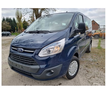 Véhicules utilitaires - Photos Vivastreet Ford Transit Custom 9places minibus 2.2tdci 125cv 92kw airco