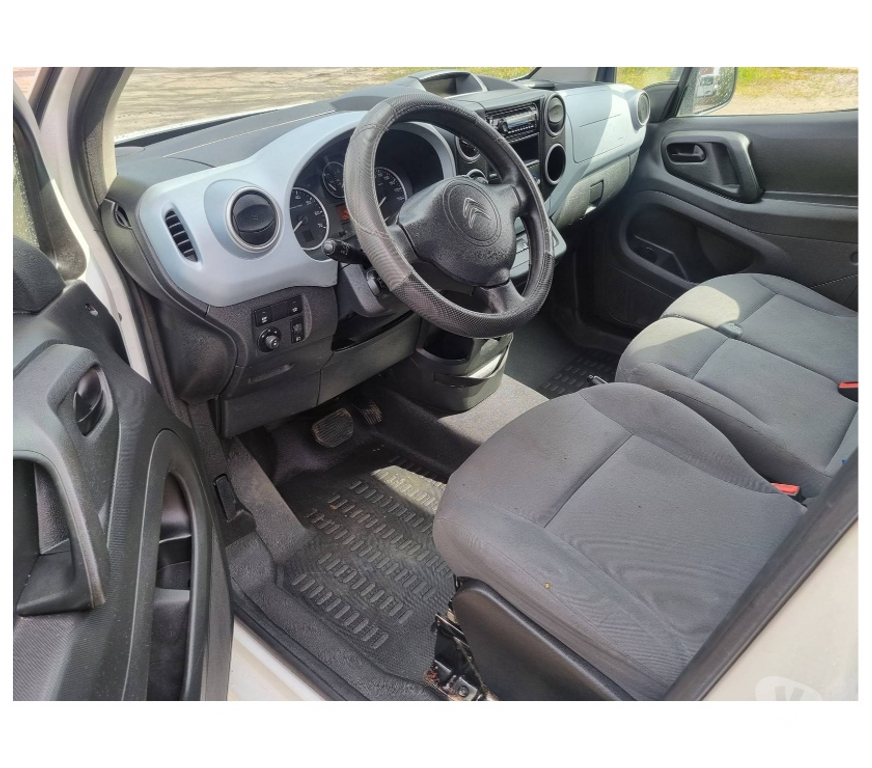 Véhicules commerciaux & utilitaires d'occasion Pont-de-Loup - Photos Vivastreet Citroën Berlingo Maxi 1.6hdi 90cv Boite Auto Cruise 3pl