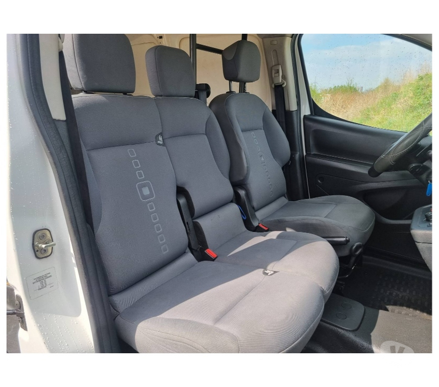 Véhicules commerciaux & utilitaires d'occasion Pont-de-Loup - Photos Vivastreet Citroën Berlingo Maxi 1.6hdi 90cv Boite Auto Cruise 3pl