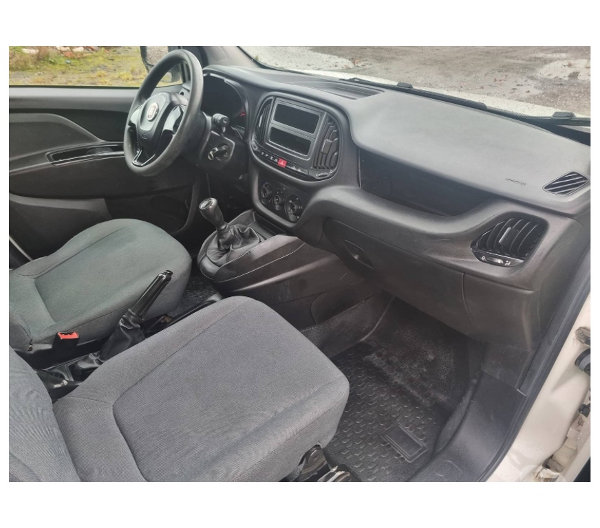 Véhicules commerciaux & utilitaires d'occasion Pont-de-Loup - Photos Vivastreet Fiat Doblo 2016 84000km 1.3jtd 90cv 66kw Pack électrique...