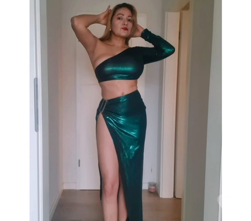 Escort Aubange Aubange-Centrum - Photos Vivastreet Roxi.. Doux et affectueuse Aubange