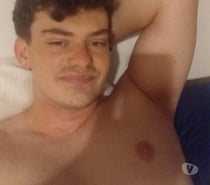 Jeune homme de 20ans cherche à s amuser