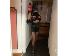 Dominatrice travestie recherche soubrette