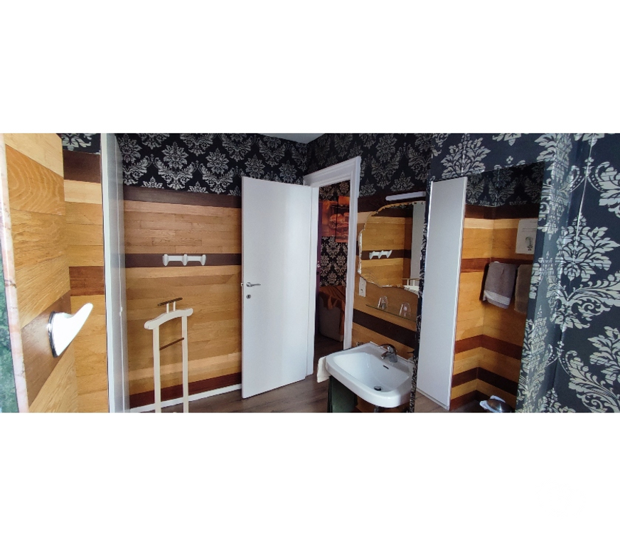 Location vacances Schaerbeek - Photos Vivastreet Chambre Neo-Retro