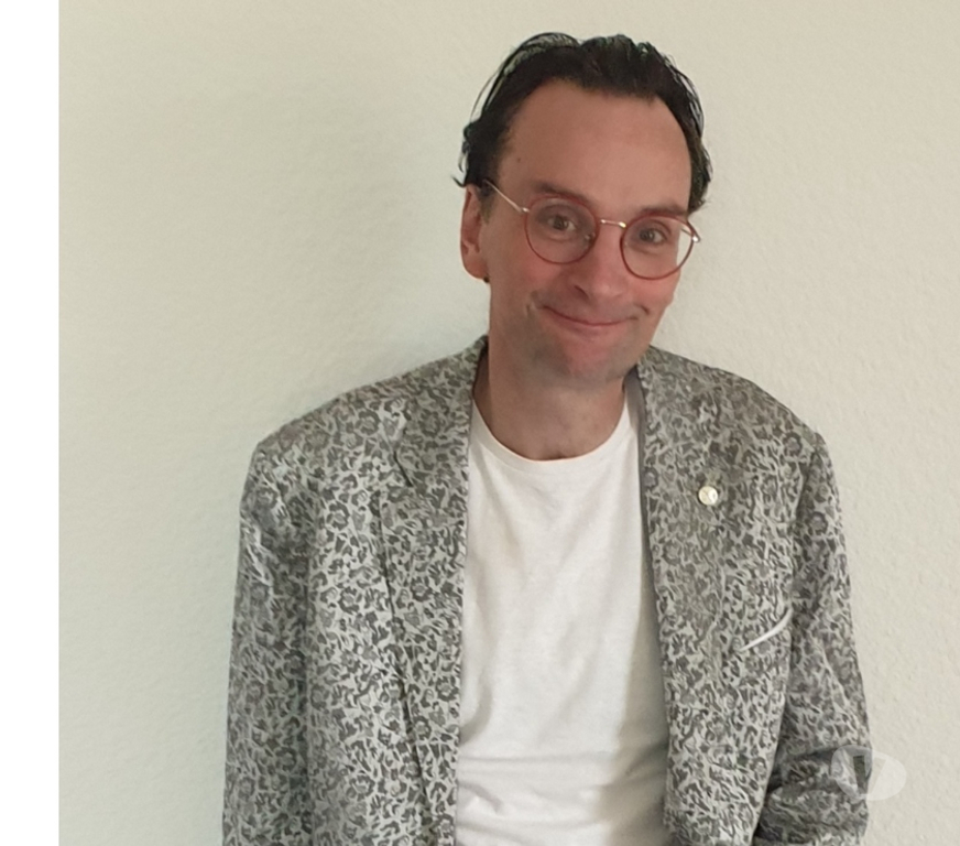 exhib Arlon Bonnert - Photos Vivastreet langue en manque